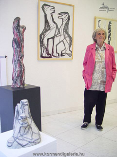 Gádor Magda a kiállításon