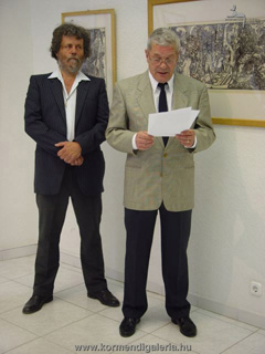 Kőnig Róbert grafikusművész és Mécs Károly színművész a kiállítás megnyitóján
