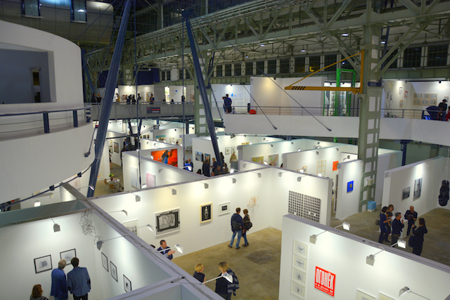Képek az Art Market Budapest 2015 kiállításról.