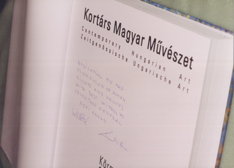 A Körmendi – Csák Gyűjtemény bemutatása: Humanity and Values című kiállítás